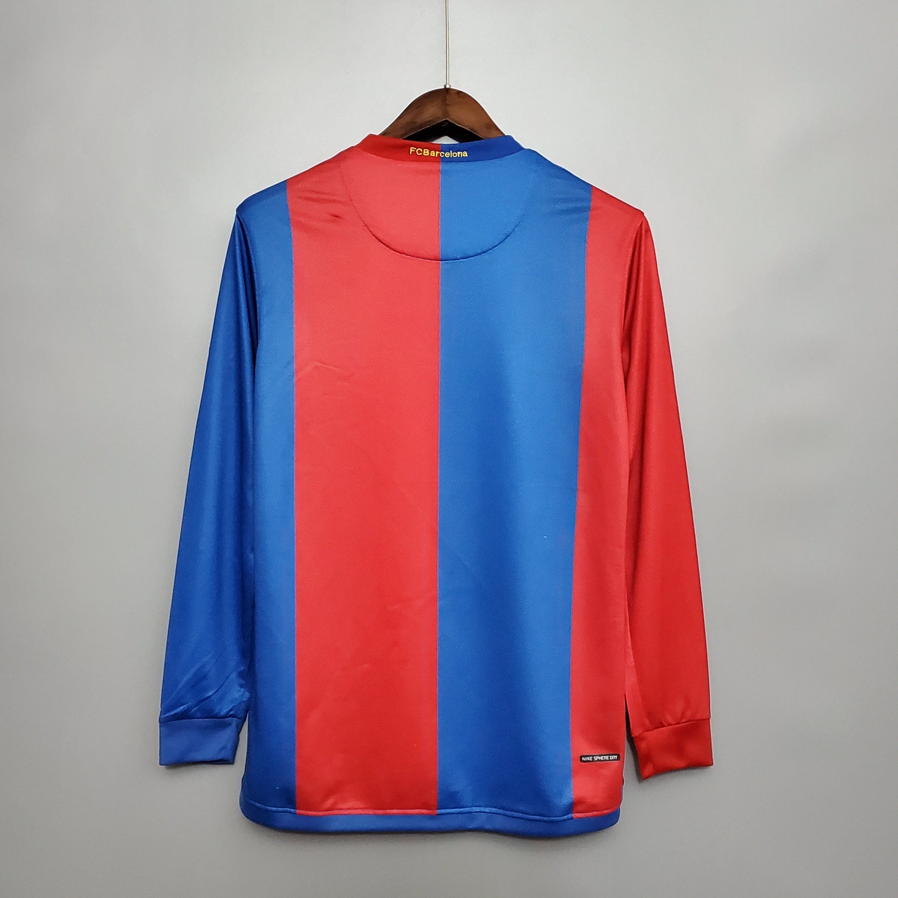 Camisa Barcelona Titular 06/07 - Versão (Retrô) Manga Comprida