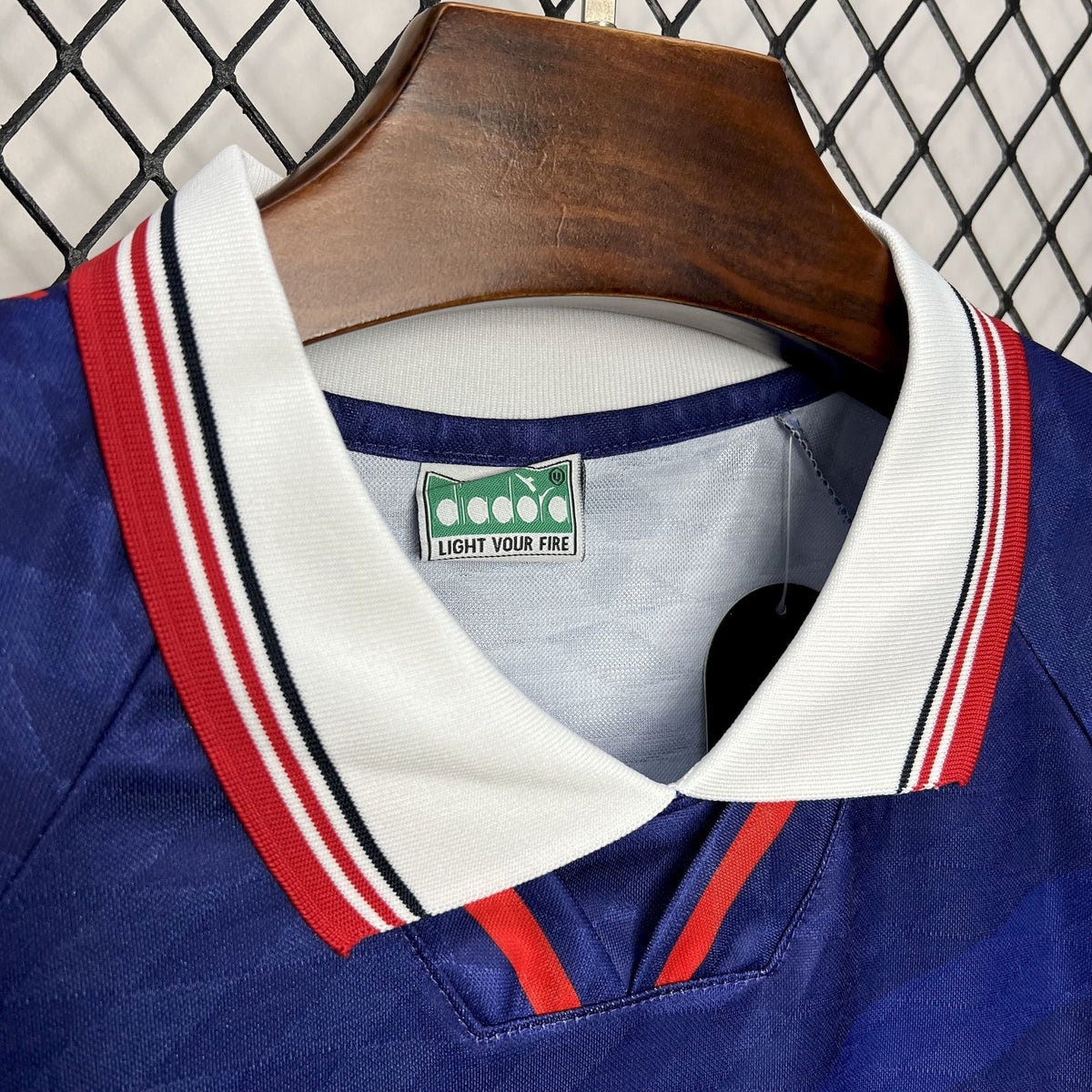 Camisa Universidad de Chile Titular 1996 - Versão (Retrô) Manga Comprida