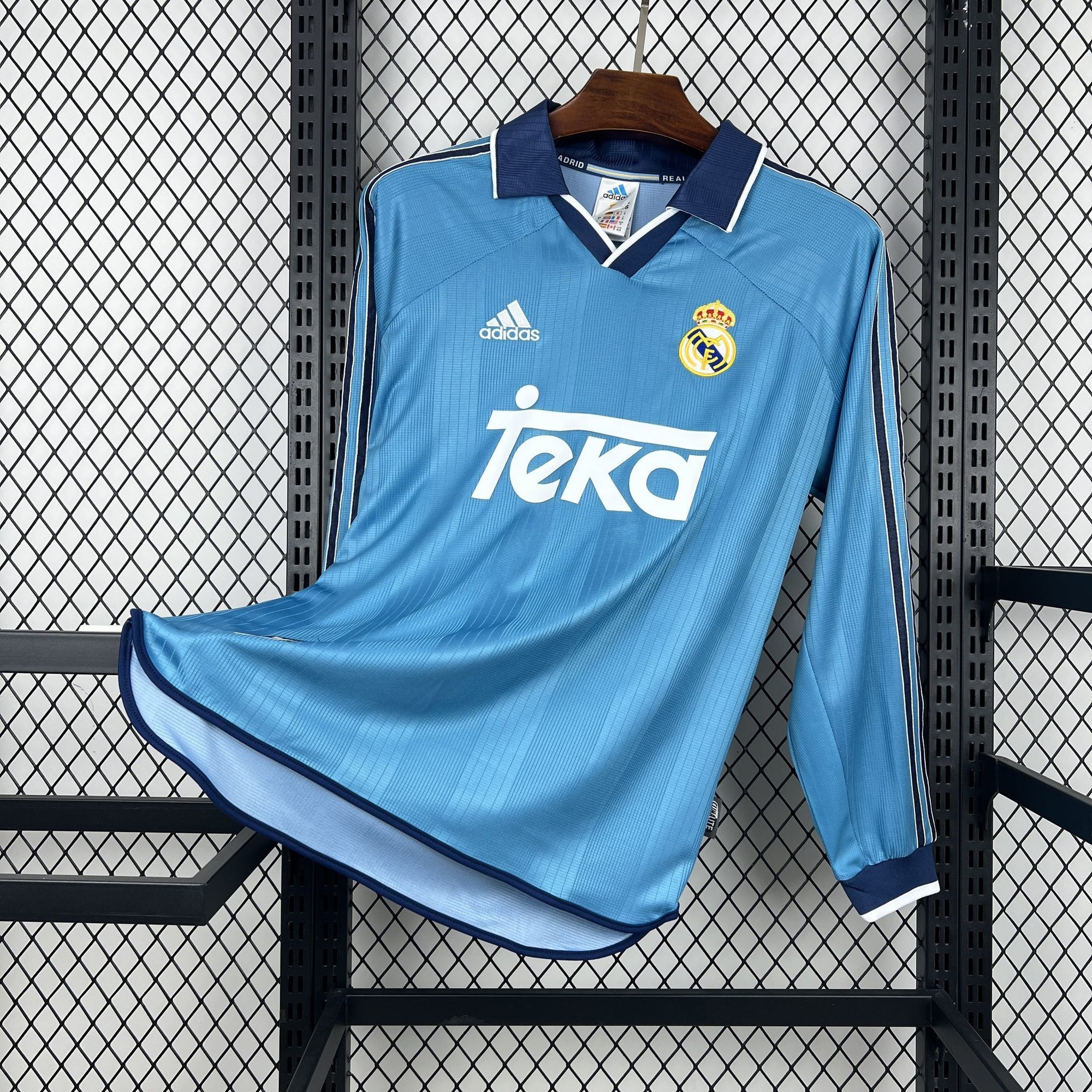 Camisa Real Madrid 99/00 Third - (Retrô) Manga Longa