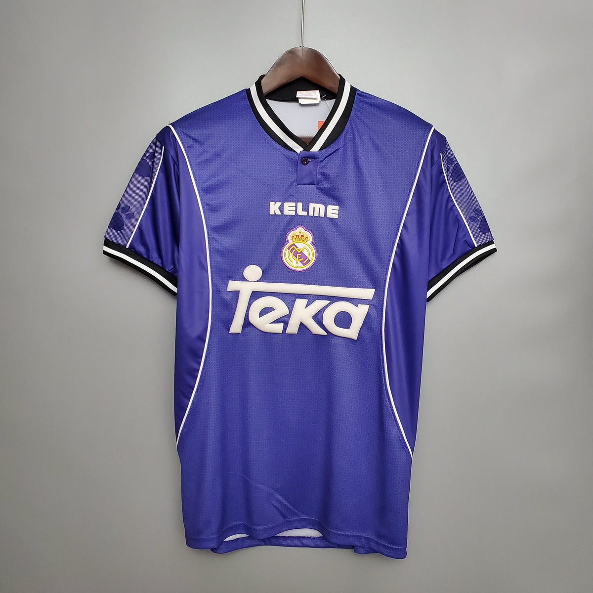 Camisa Real Madrid Reserva 97/98 - Versão (Retrô)