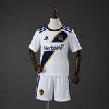 Kit Infantil LA Galaxy 26/27 Home