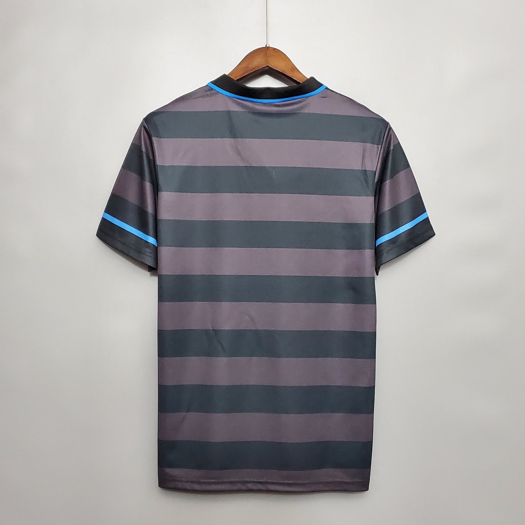 Camisa Inter de Milão Reserva 97/98 - Versão (Retrô)