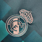 Camisa Real Madrid 17/18 Third (Todos os Patches) - (Retrô) Manga Longa