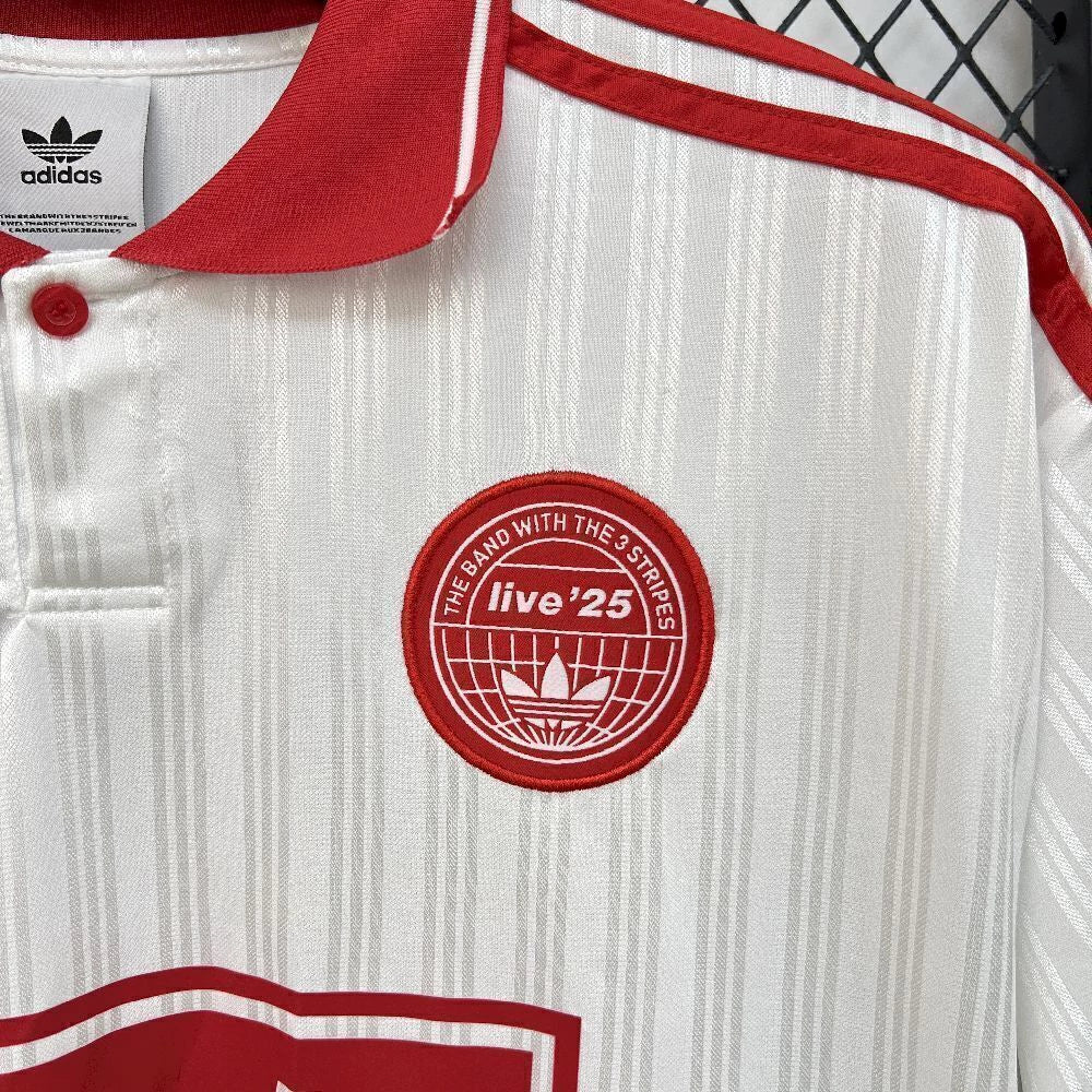 Camisa Oasis Live '25 White n' Red - (Torcedor)