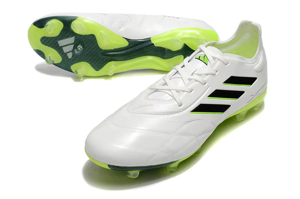 Chuteira Adidas Copa Pure+ FG (Branca e Verde)