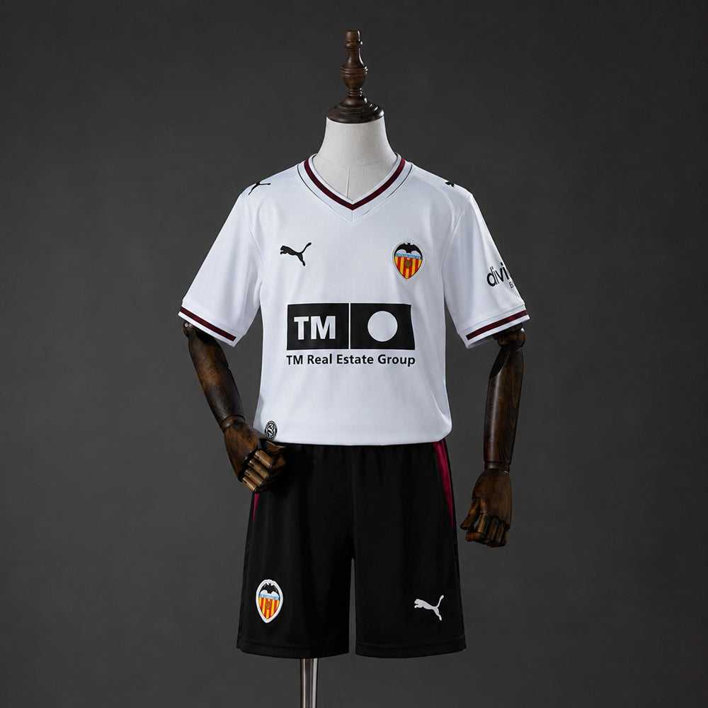 Kit Infantil Valencia 26/27 Home