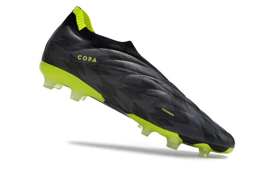 Chuteira Adidas Copa Pure+ FG (Preta)