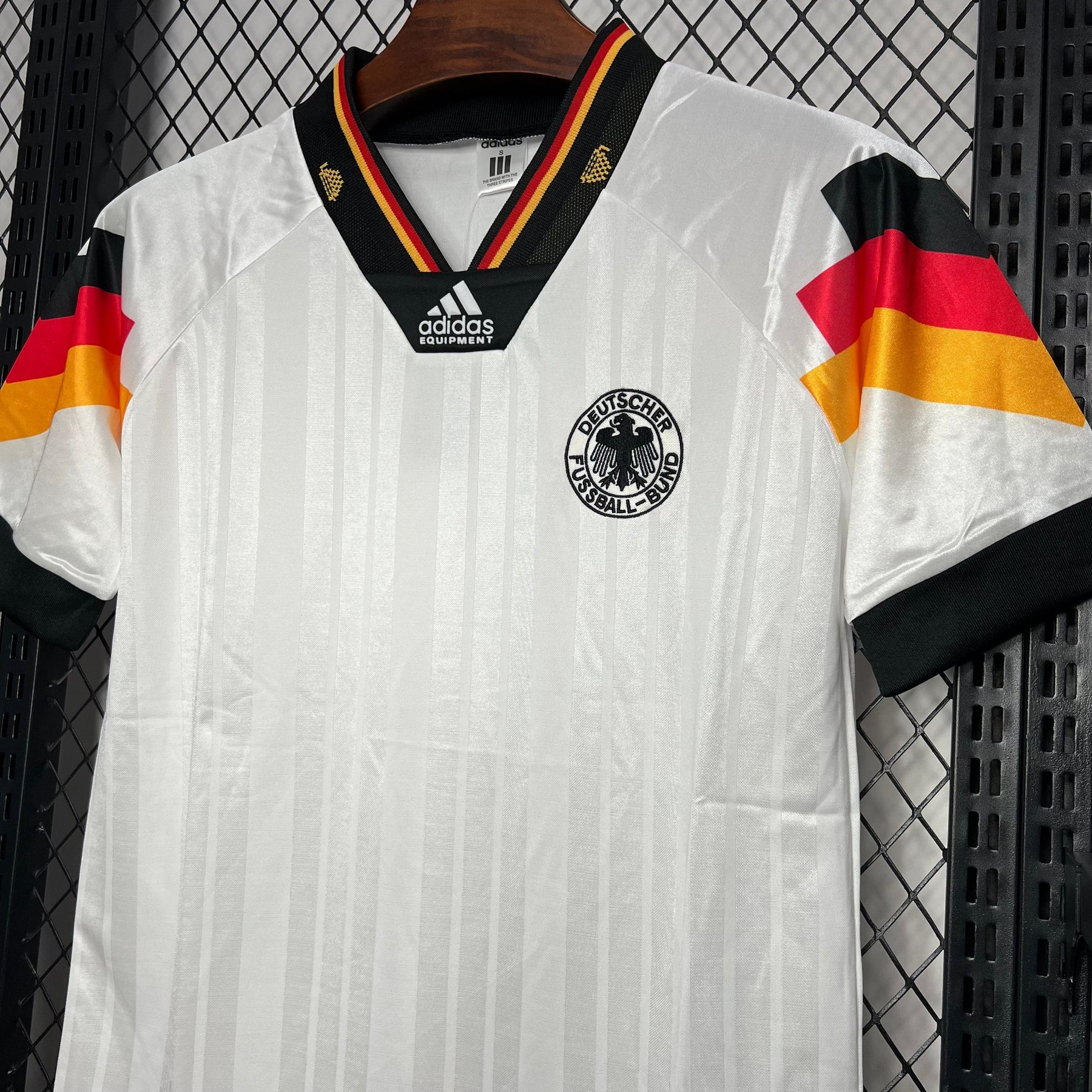 Camisa Alemanha Home 1992 - Versão (Retrô)