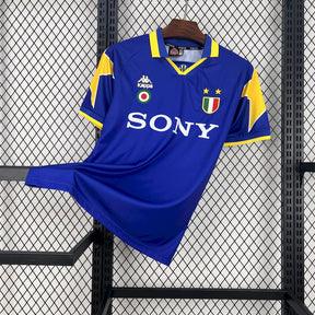 Camisa Juventus Reserva 95/96 - Versão (Retrô)