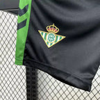 Kit Infantil Real Betis 25/26 Pré-Jogo
