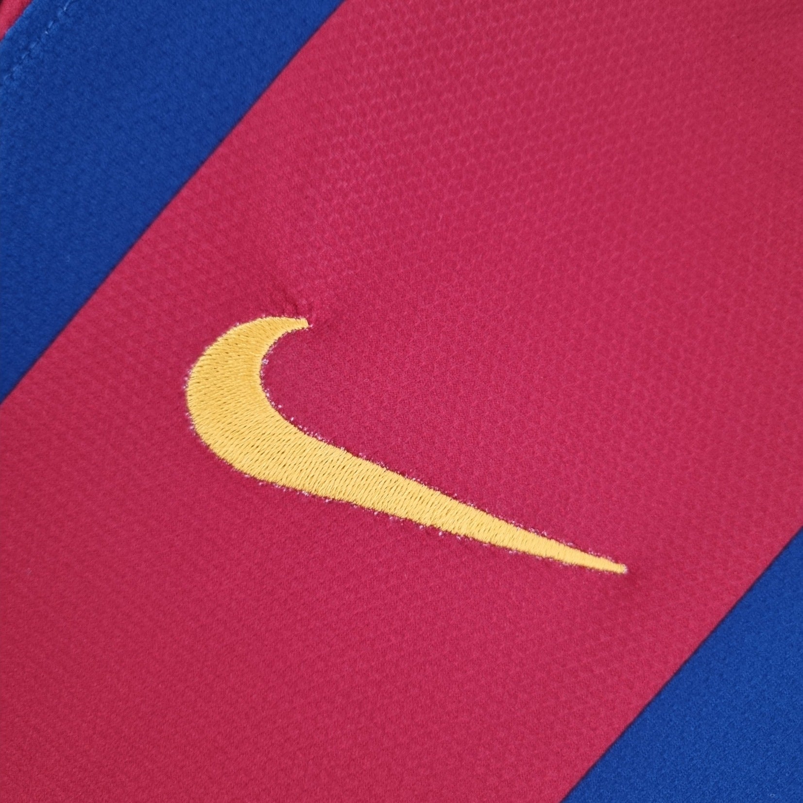 Camisa Barcelona 10/11 Home - (Retrô) Manga Longa