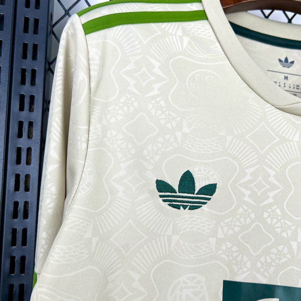 Camisa Bayern de Munique 25/26 Oktoberfest - (Torcedor) Manga Longa