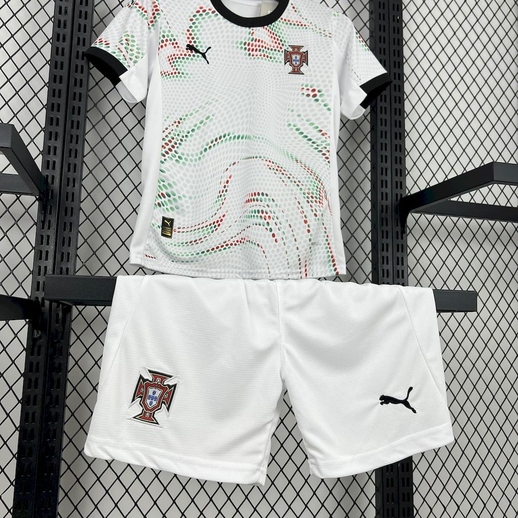 Kit Infantil Portugal 2025 Away