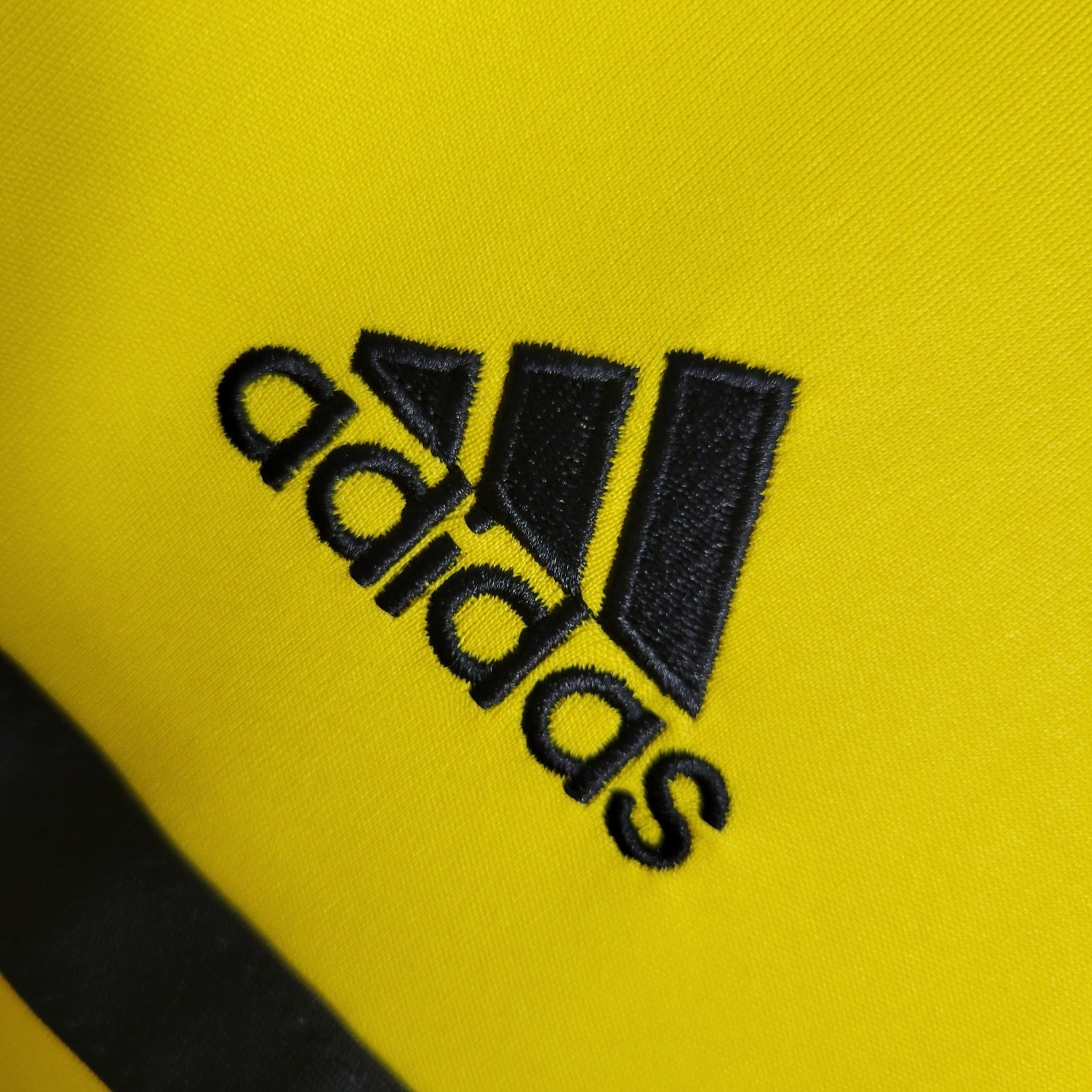 Camisa Real Madrid 11/12 Goleiro Home - (Retrô)