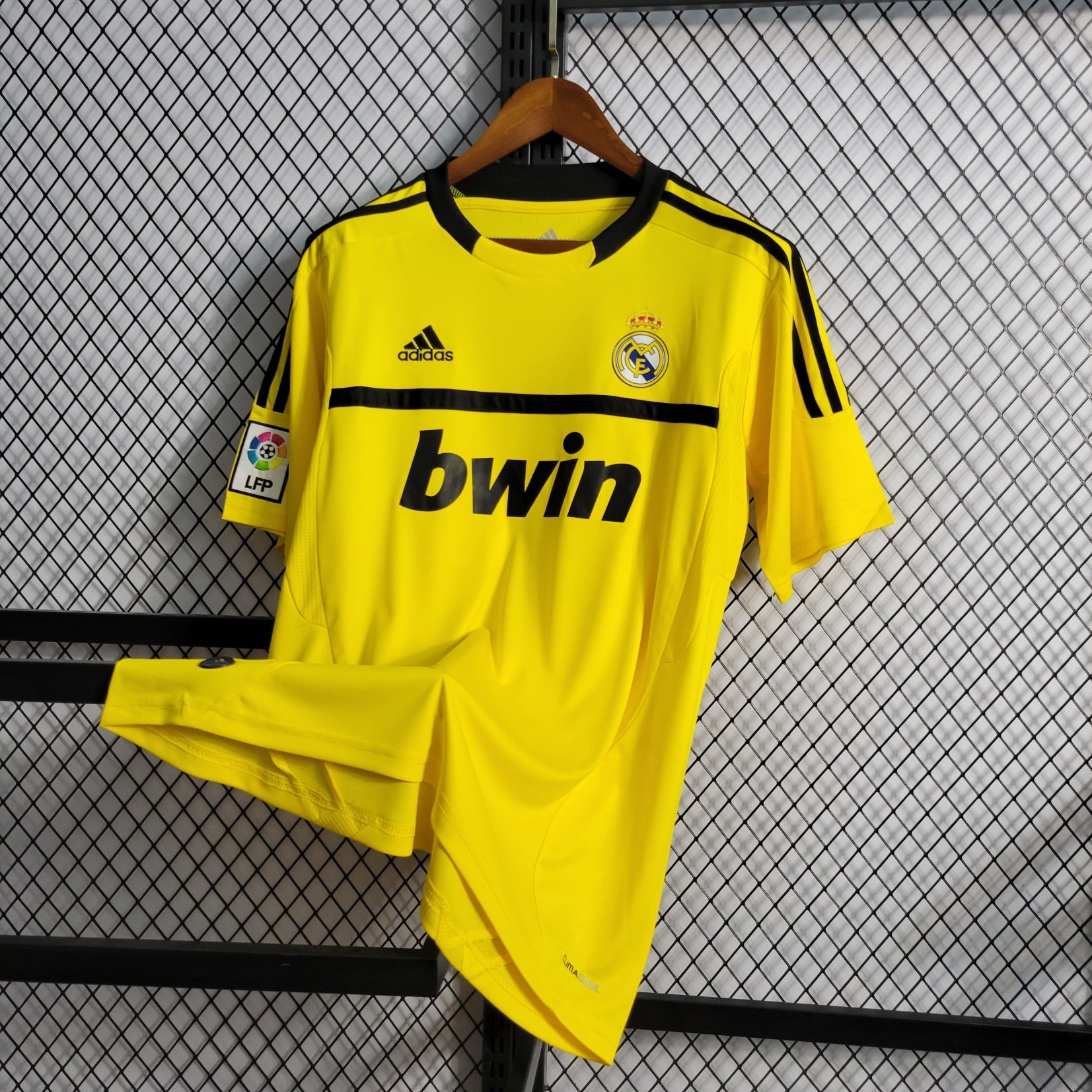 Camisa Real Madrid 11/12 Goleiro Home - (Retrô)