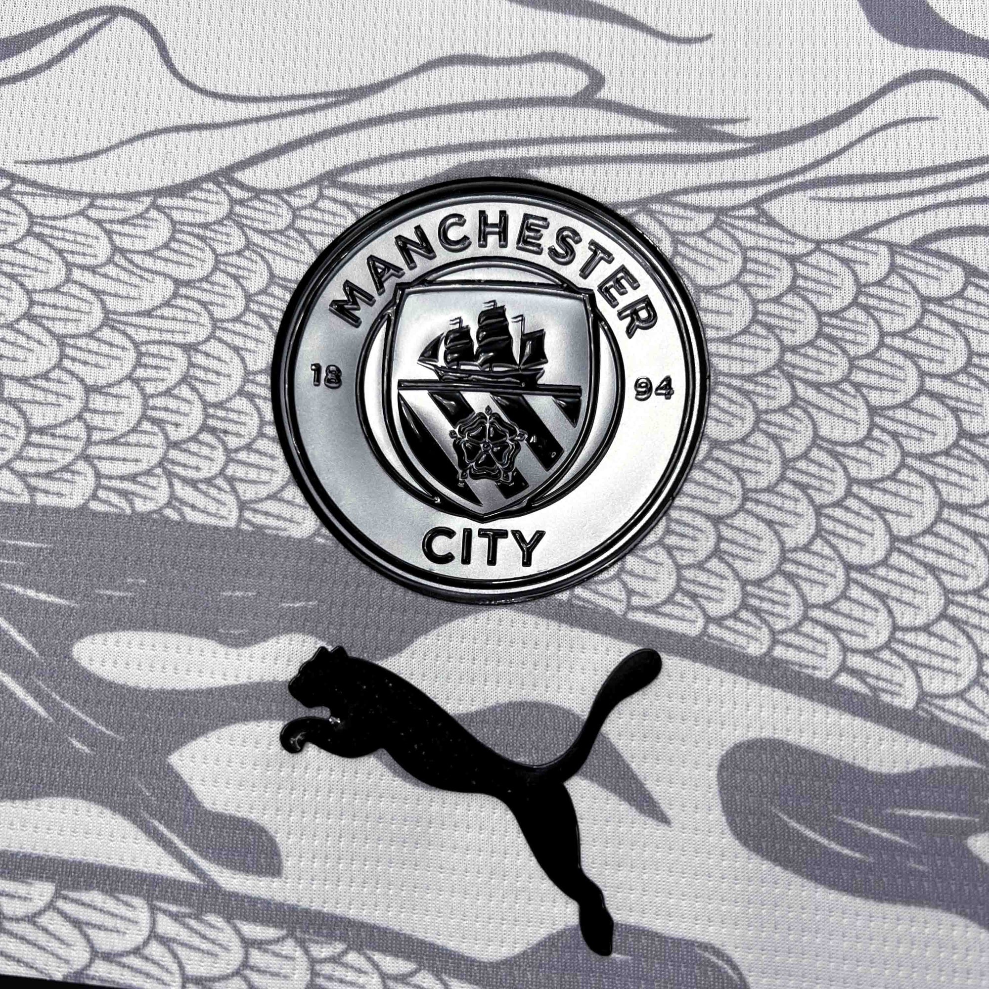 Camisa Manchester City 23/24 Pré-Jogo Ano Novo Chinês - (Torcedor)