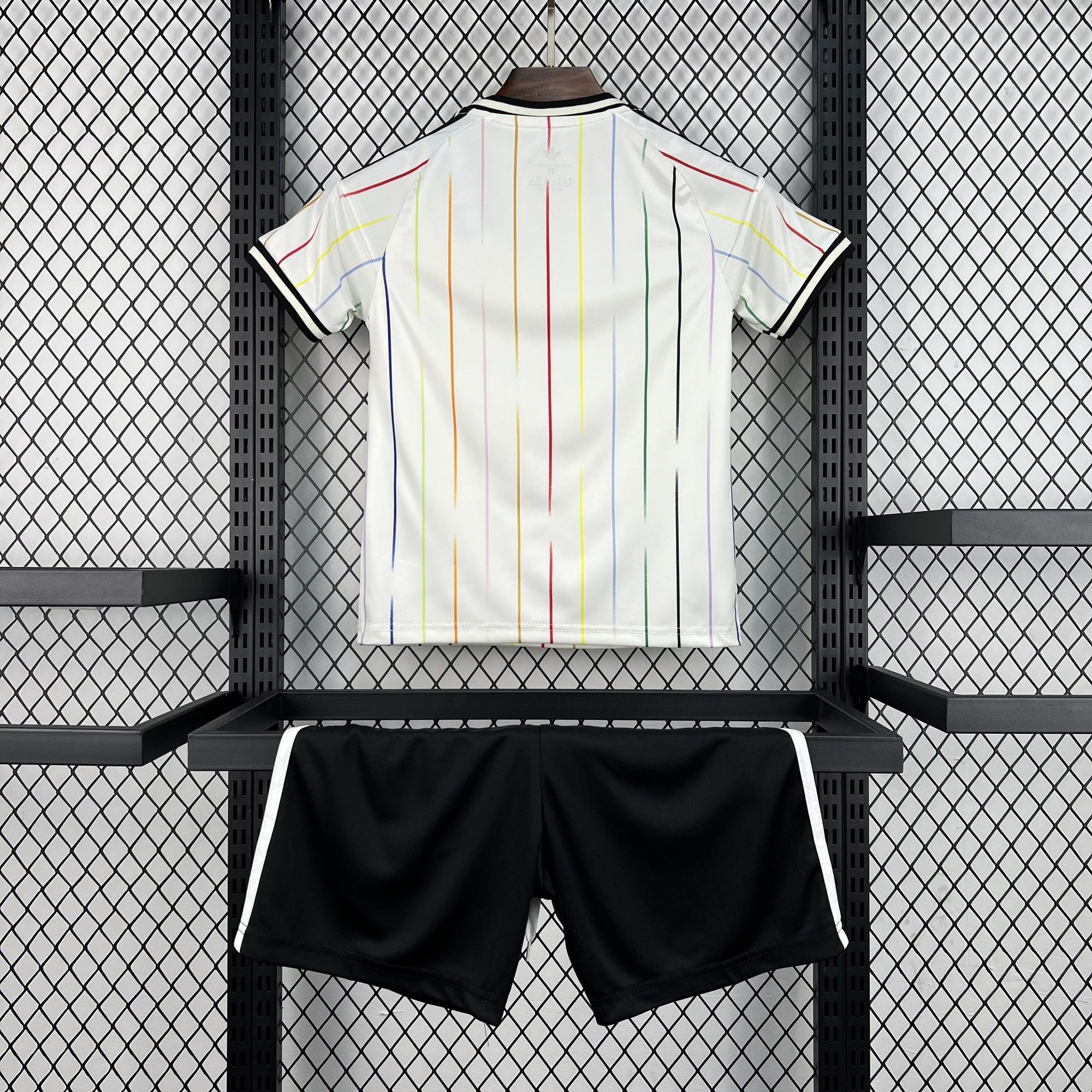 Kit Infantil Japão 2026 Away