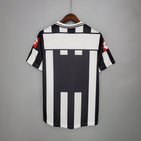 Camisa Juventus Titular 01/02 - Versão (Retrô)
