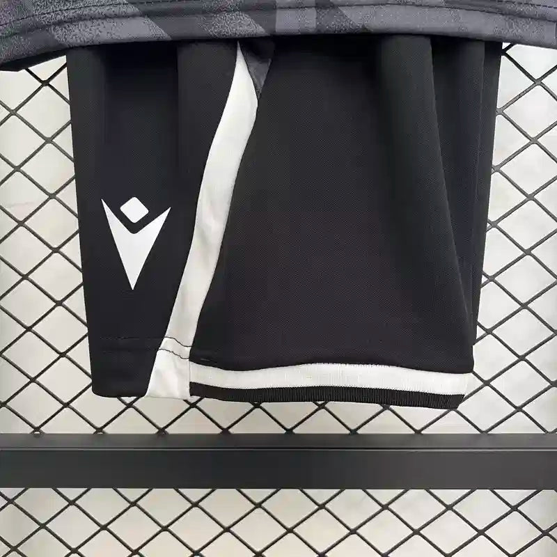 Kit Infantil Vitória de Guimarães 25/26 Away