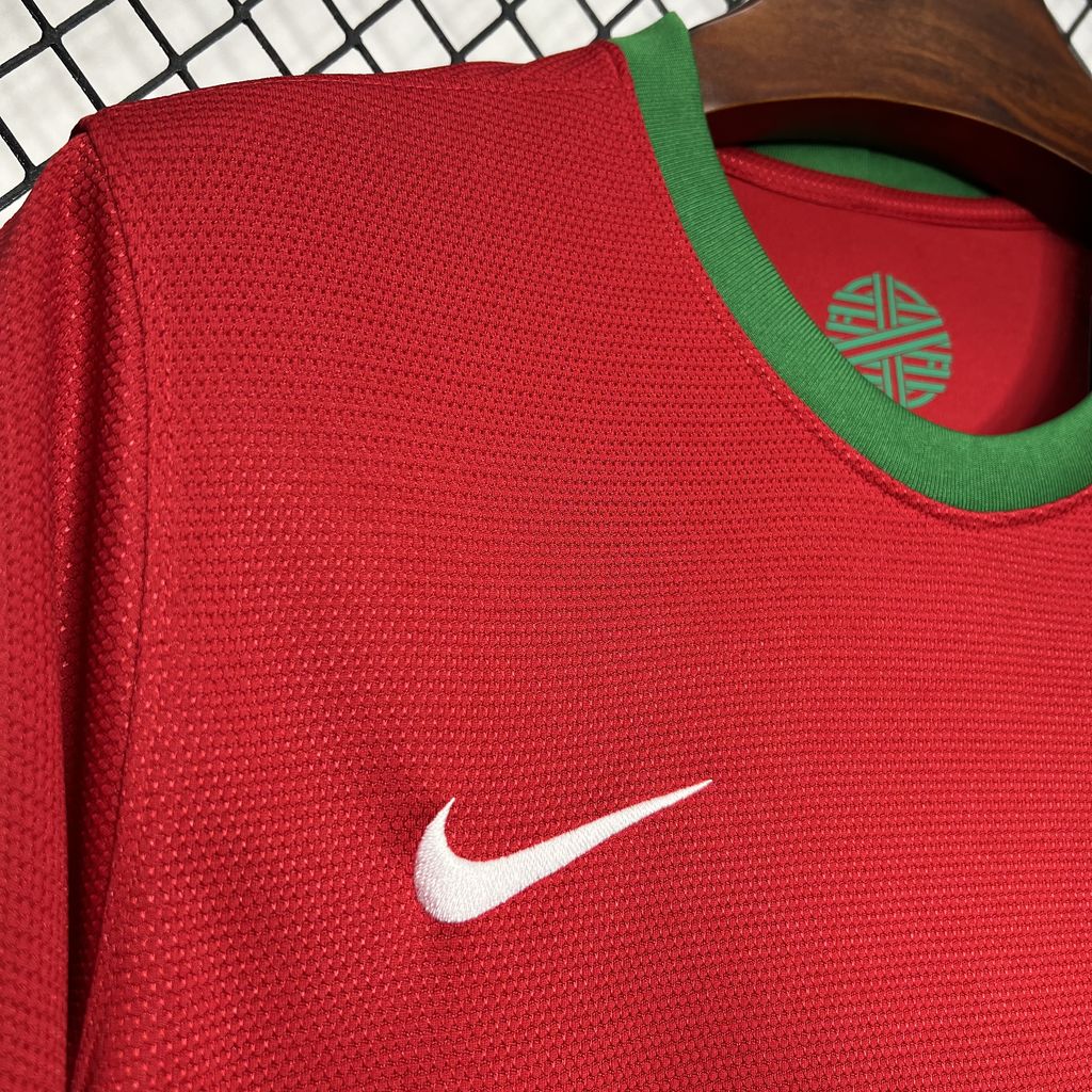 Camisa Portugal Home 2012 - Versão (Retrô)