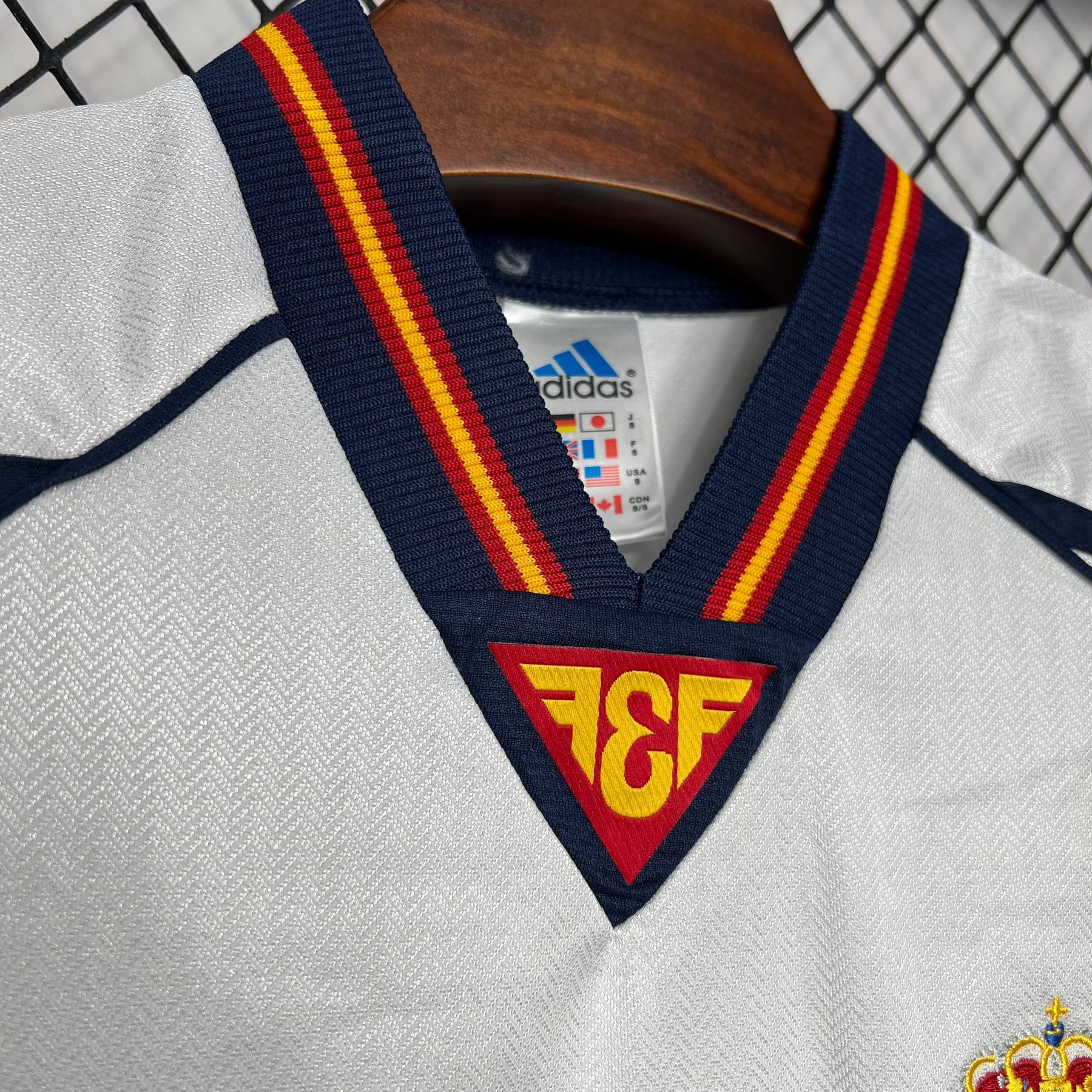Camisa Espanha Away 1998 - Versão (Retrô)