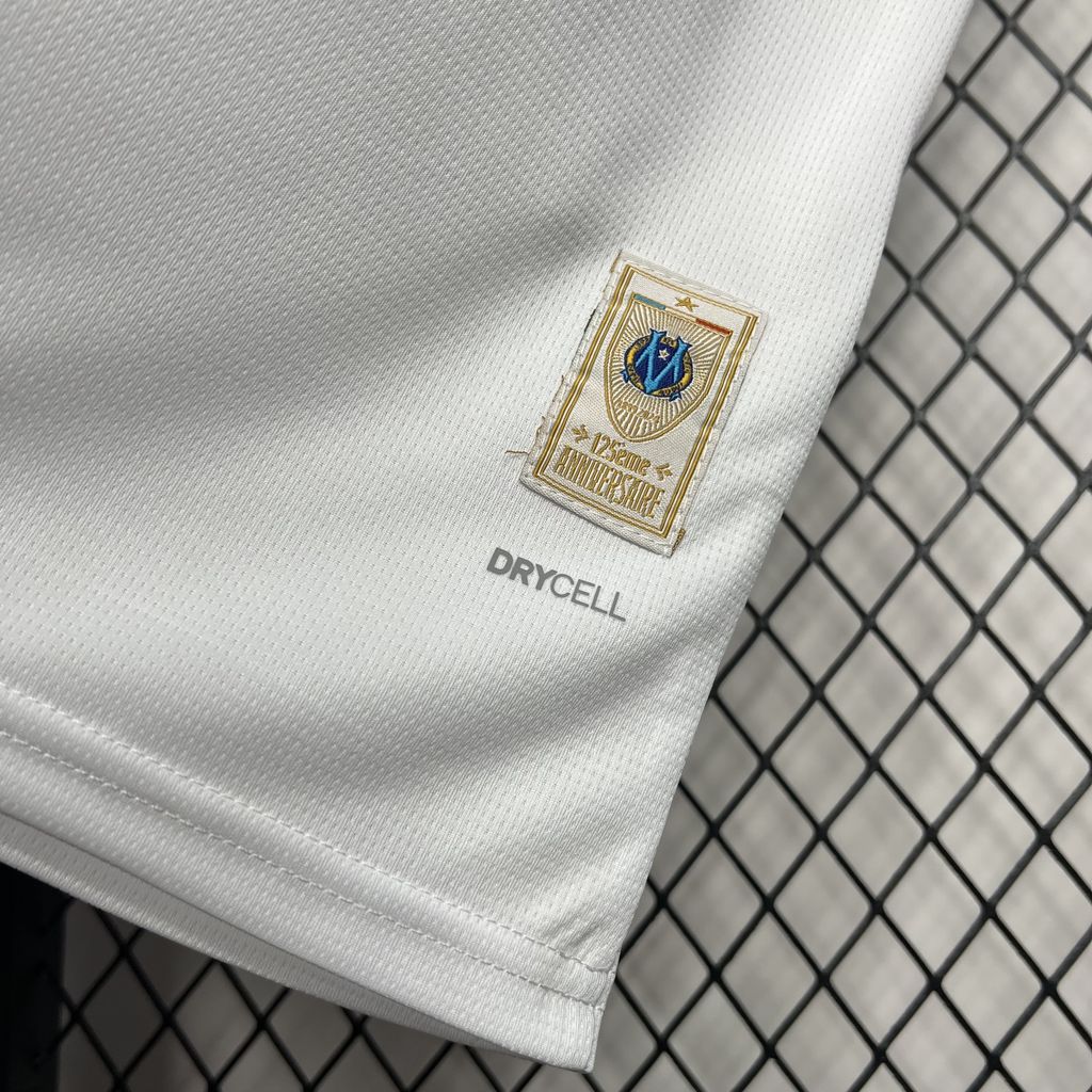 Camisa Olympique de Marseille 125 anos (White) 24/25 - Versão (Torcedor) Masculina
