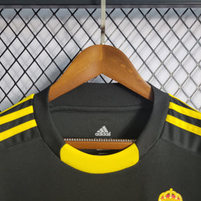 Camisa Real Madrid Goleiro Preta 11/12 - Versão (Retrô)