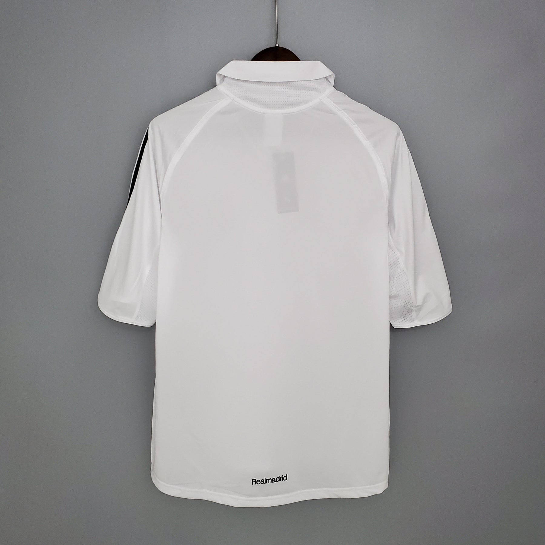 Camisa Real Madrid Titular 05/06 - Versão (Retrô)
