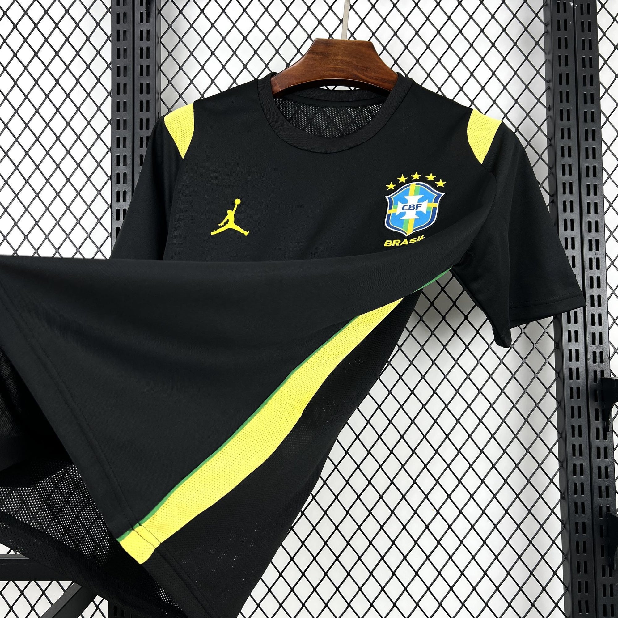 Camisa Brasil 2026 Pré-Jogo - (Torcedor)