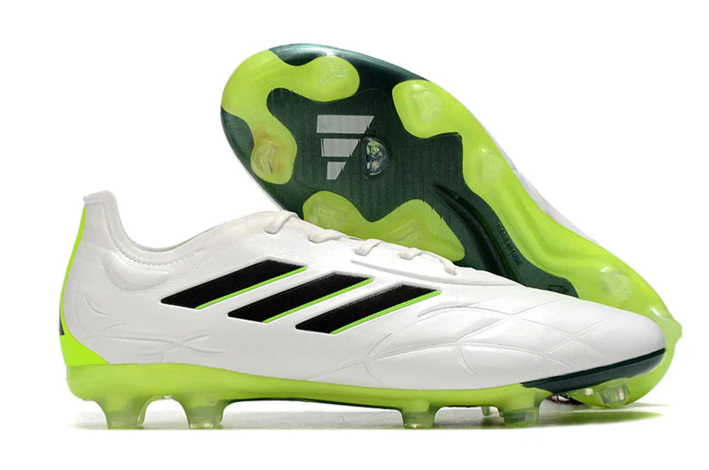 Chuteira Adidas Copa Pure+ FG (Branca e Verde)