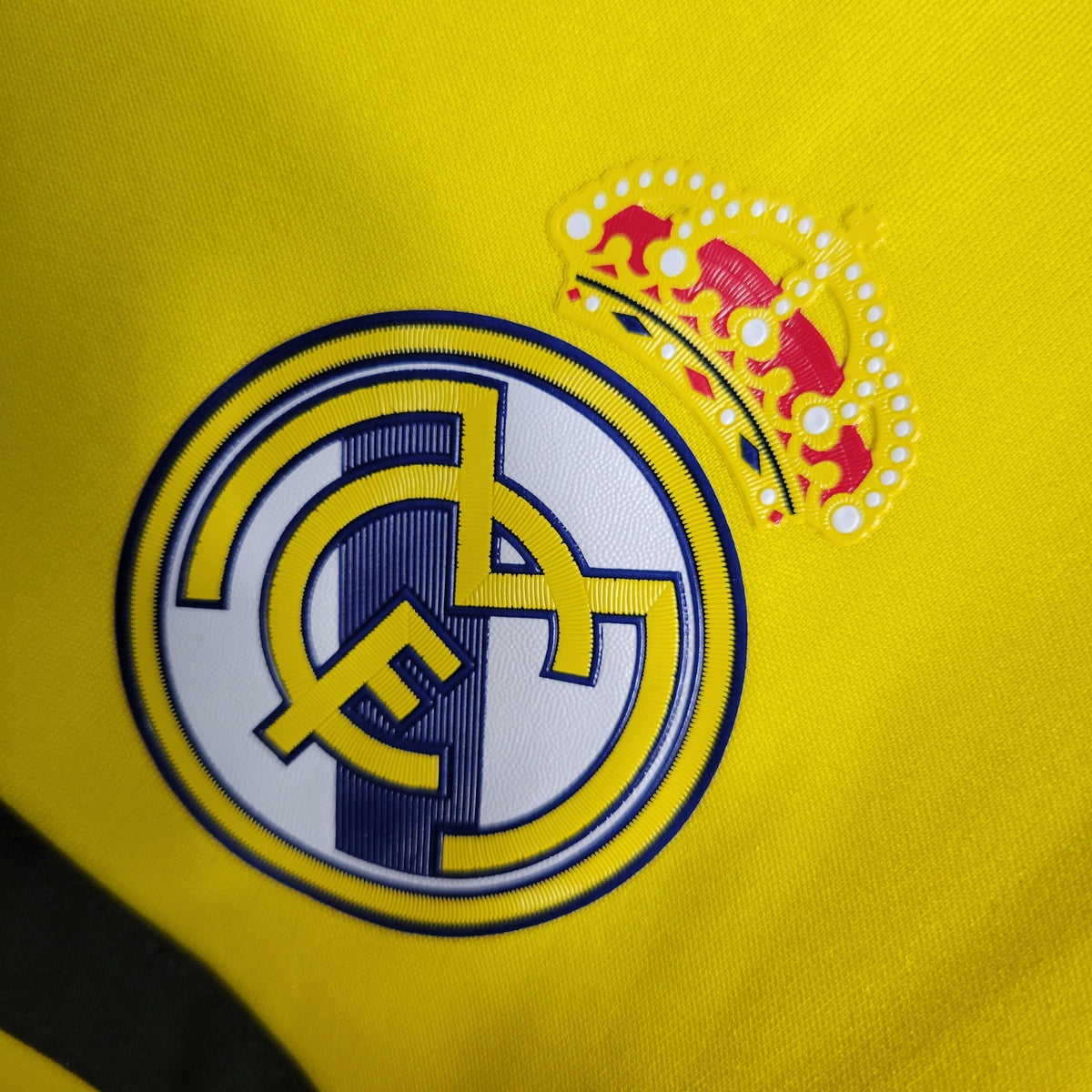 Camisa Real Madrid Goleiro Amarela 11/12 - Versão (Retrô)