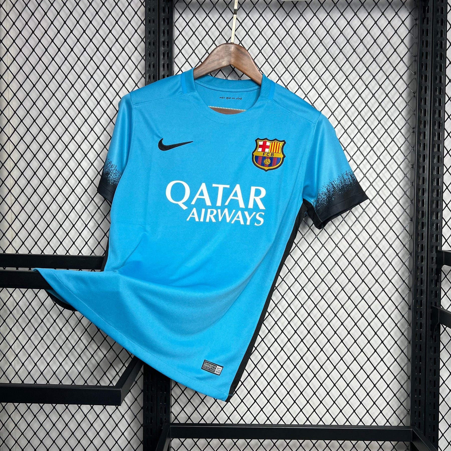 Camisa Barcelona lll 15/16 - Versão (Retrô)