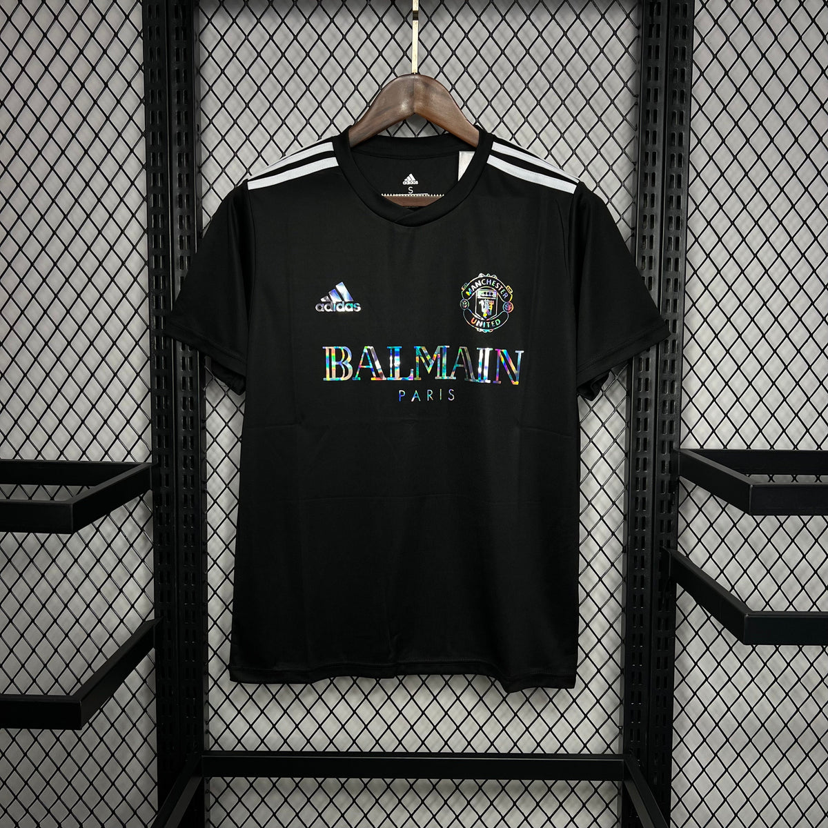 Camisa Manchester United Balmain Edition 24/25 - Versão (Torcedor) Masculina