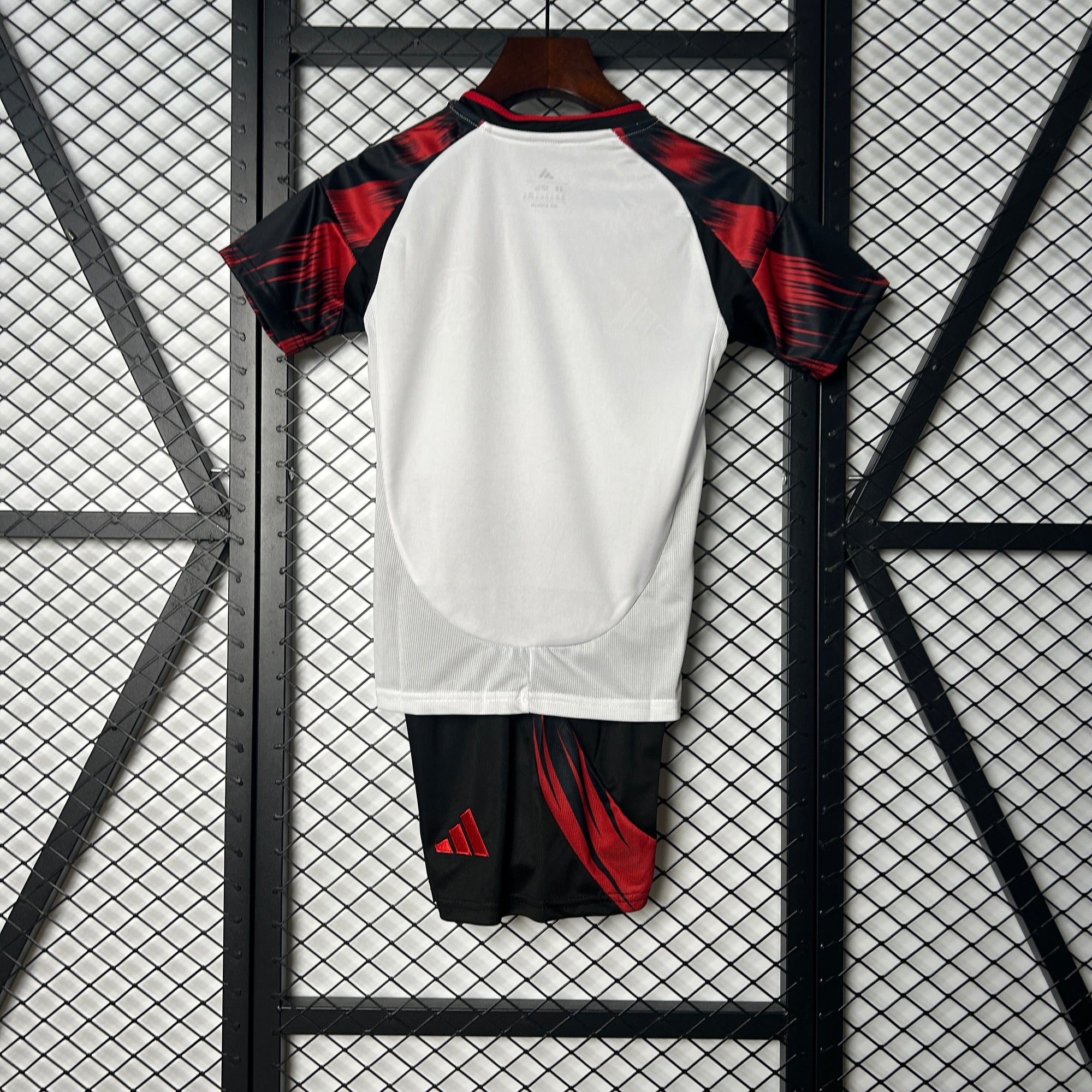 Kit Infantil Flamengo 2025 Away