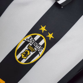 Camisa Juventus Titular 01/02 - Versão (Retrô)