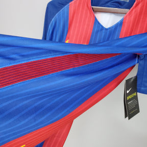Camisa Barcelona Titular 16/17 - Versão (Retrô)