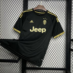 Camisa Juventus 15/16 Third - (Retrô)