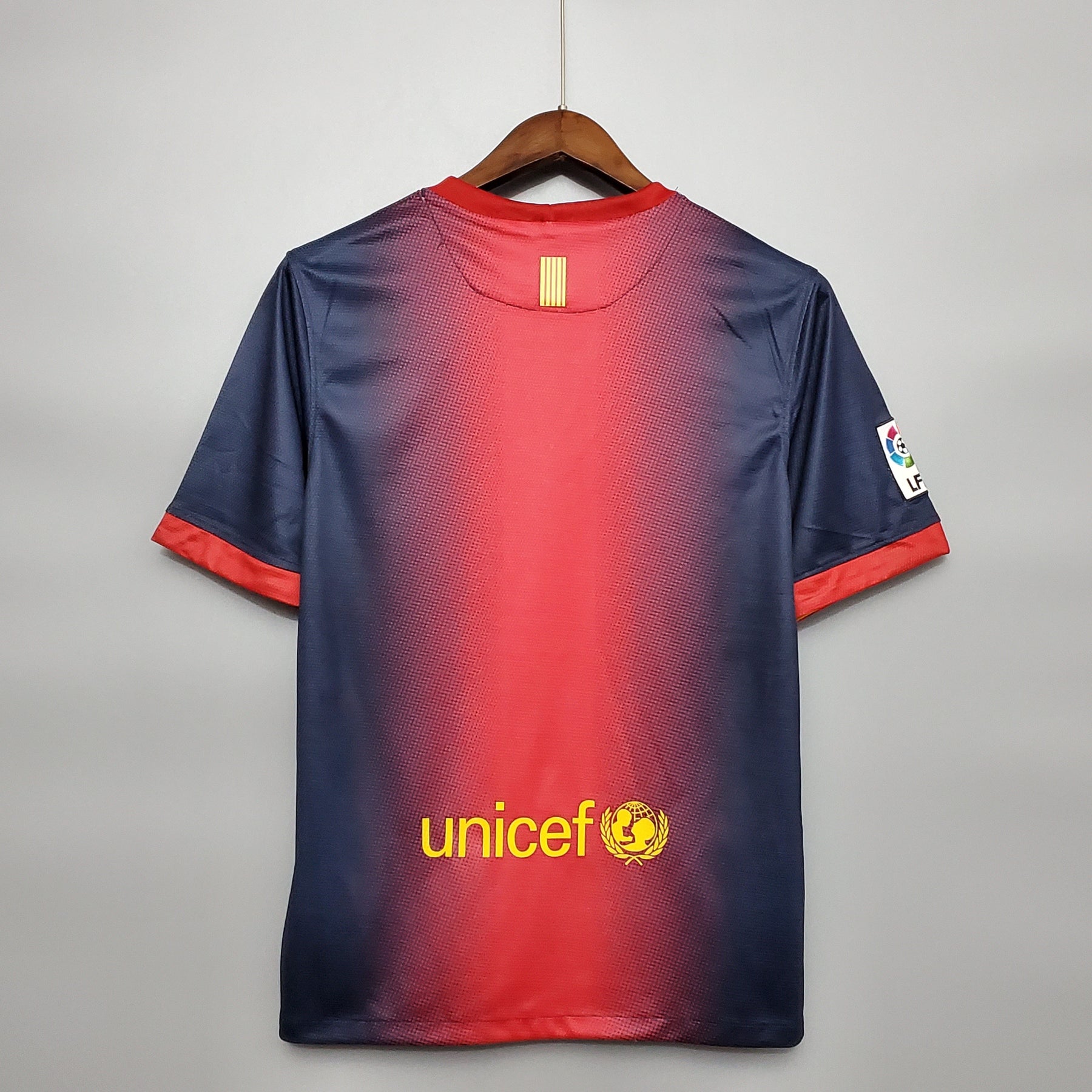 Camisa Barcelona Titular 12/13 - Versão (Retrô)