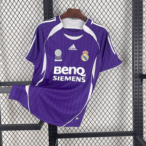 Camisa Real Madrid lll 2006 - Versão (Retrô)