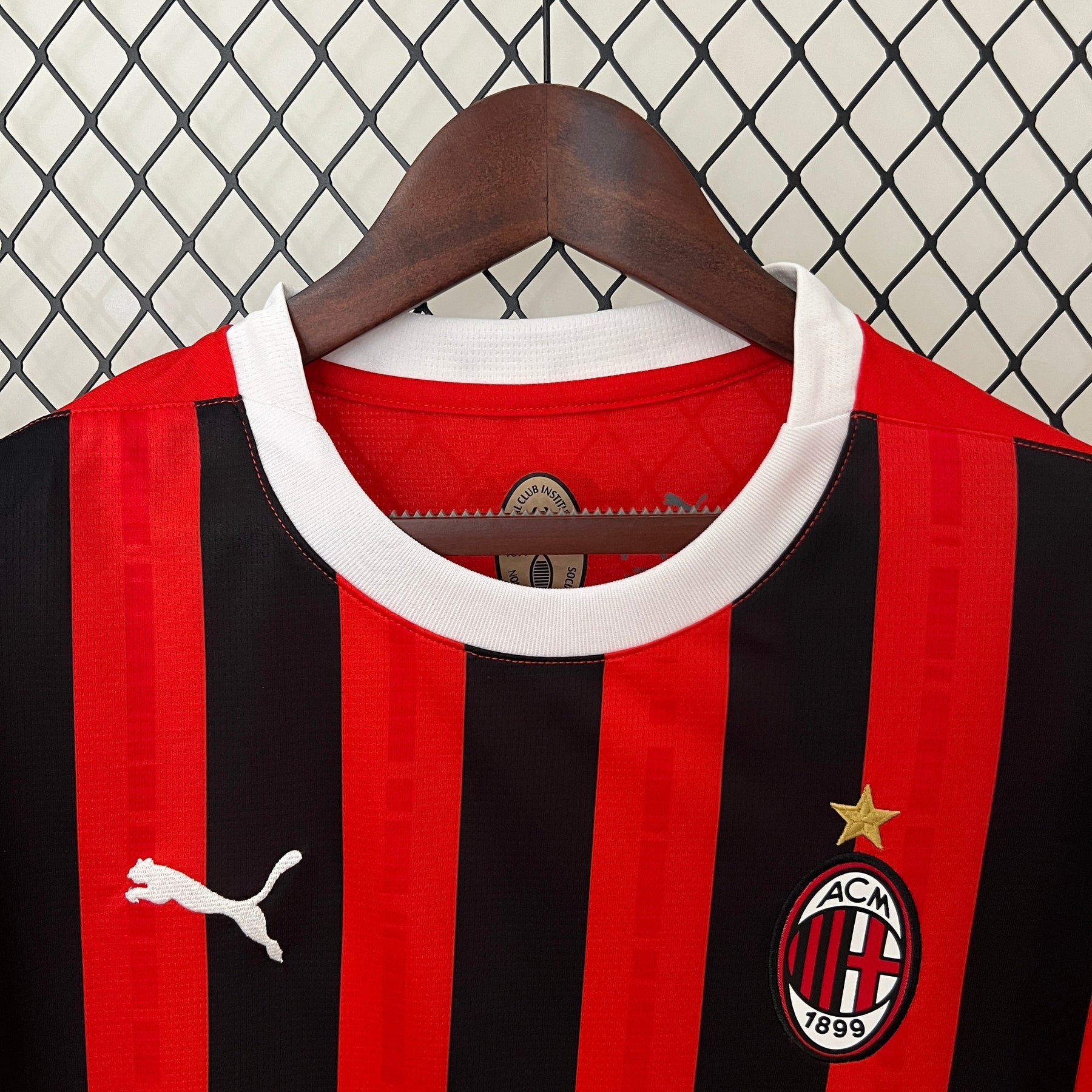 Camisa Milan Home 24/25 - Puma (Torcedor) Masculina