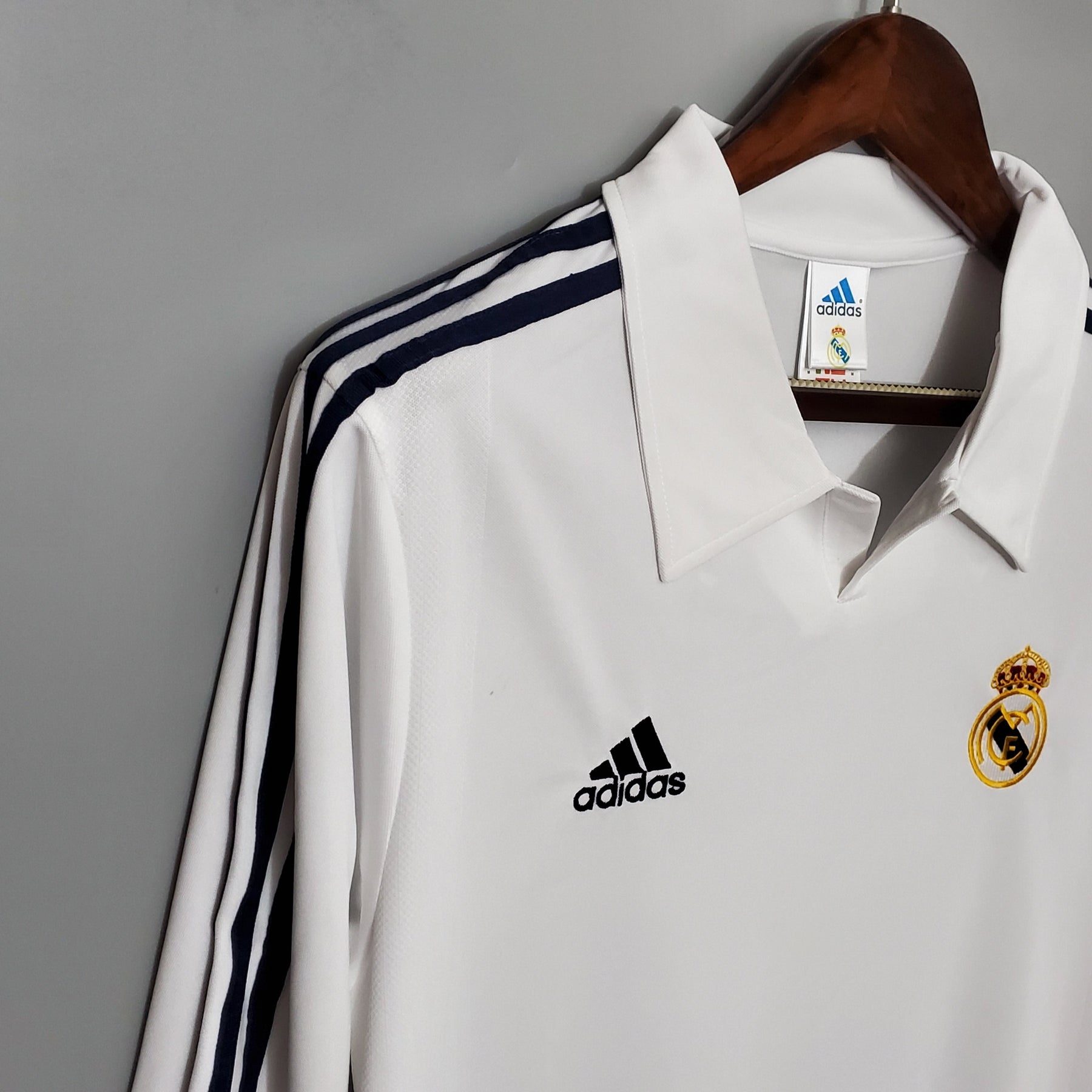 Camisa Real Madrid Titular 2002 - Versão (Retrô) Manga Comprida