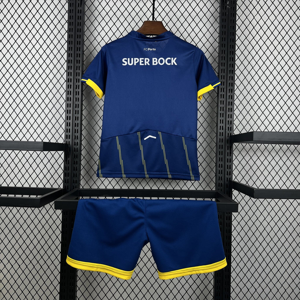 Kit Infantil porto 25/26 Fourth