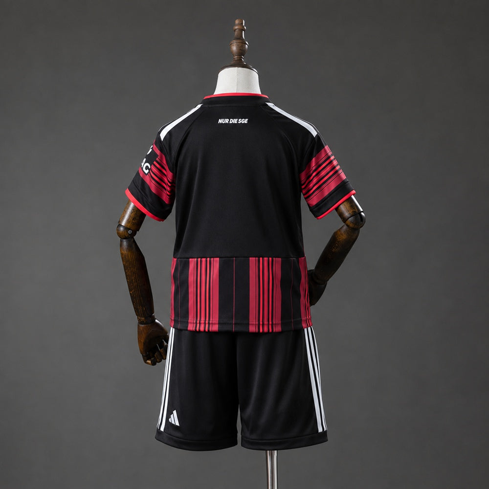 Kit Infantil Eintracht Frankfurt 26/27 Home