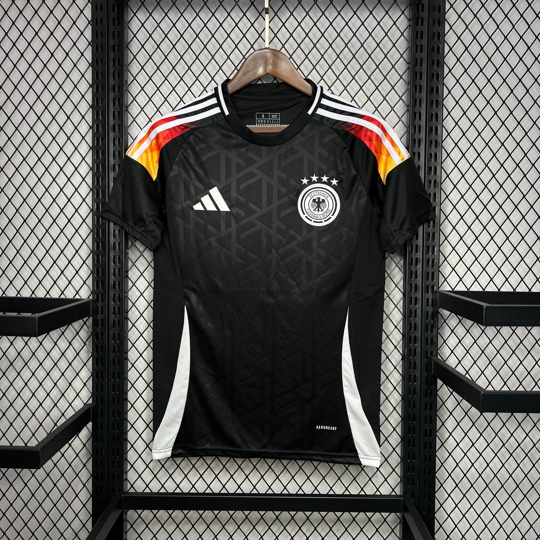 Camisa Alemanha Pré-Jogo 24/25 - Adidas (Torcedor) Masculina
