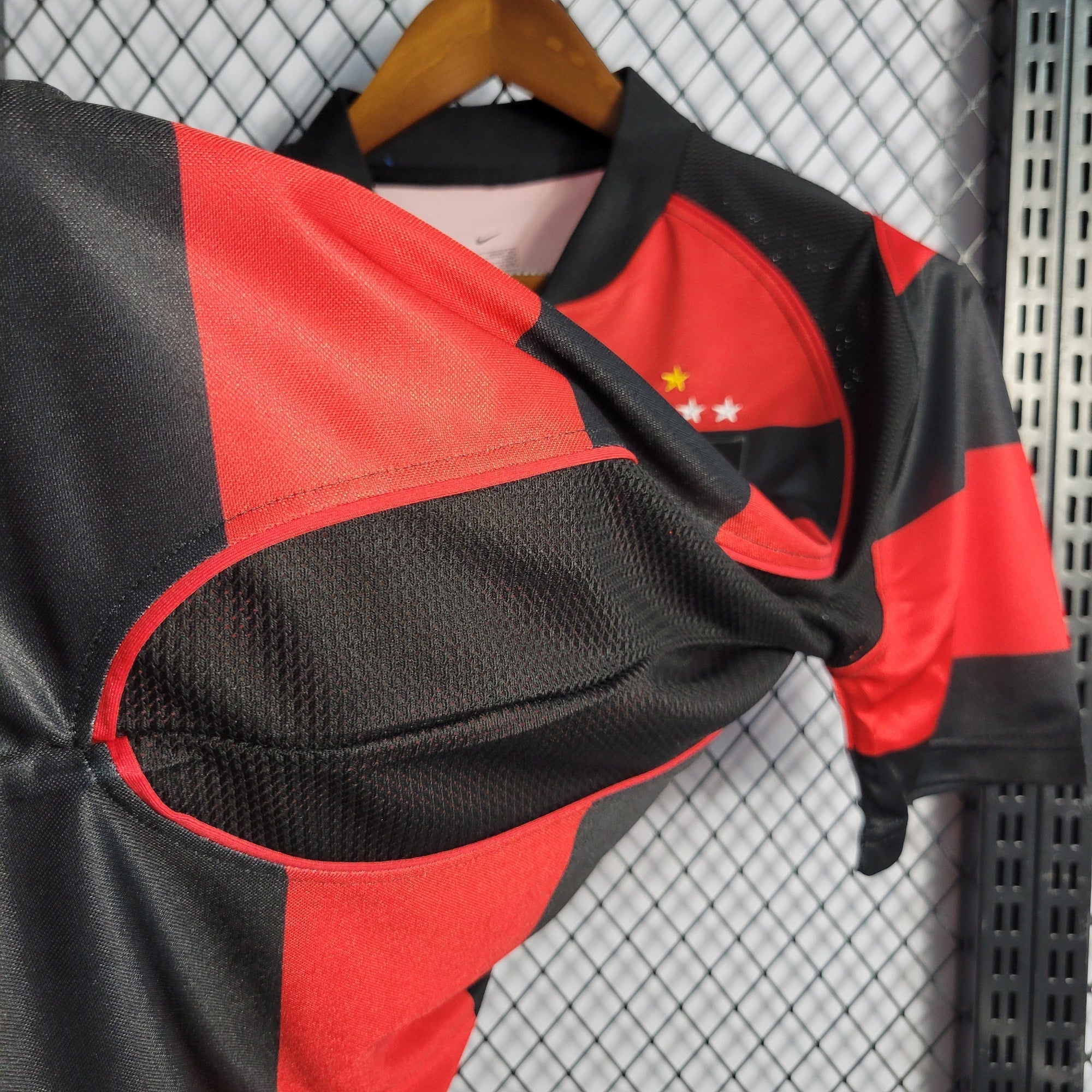 Camisa Flamengo Titular 03/04 - Versão (Retrô)