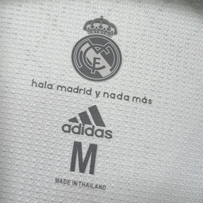 Camisa Real Madrid Titular 15/16 - Versão (Retrô)