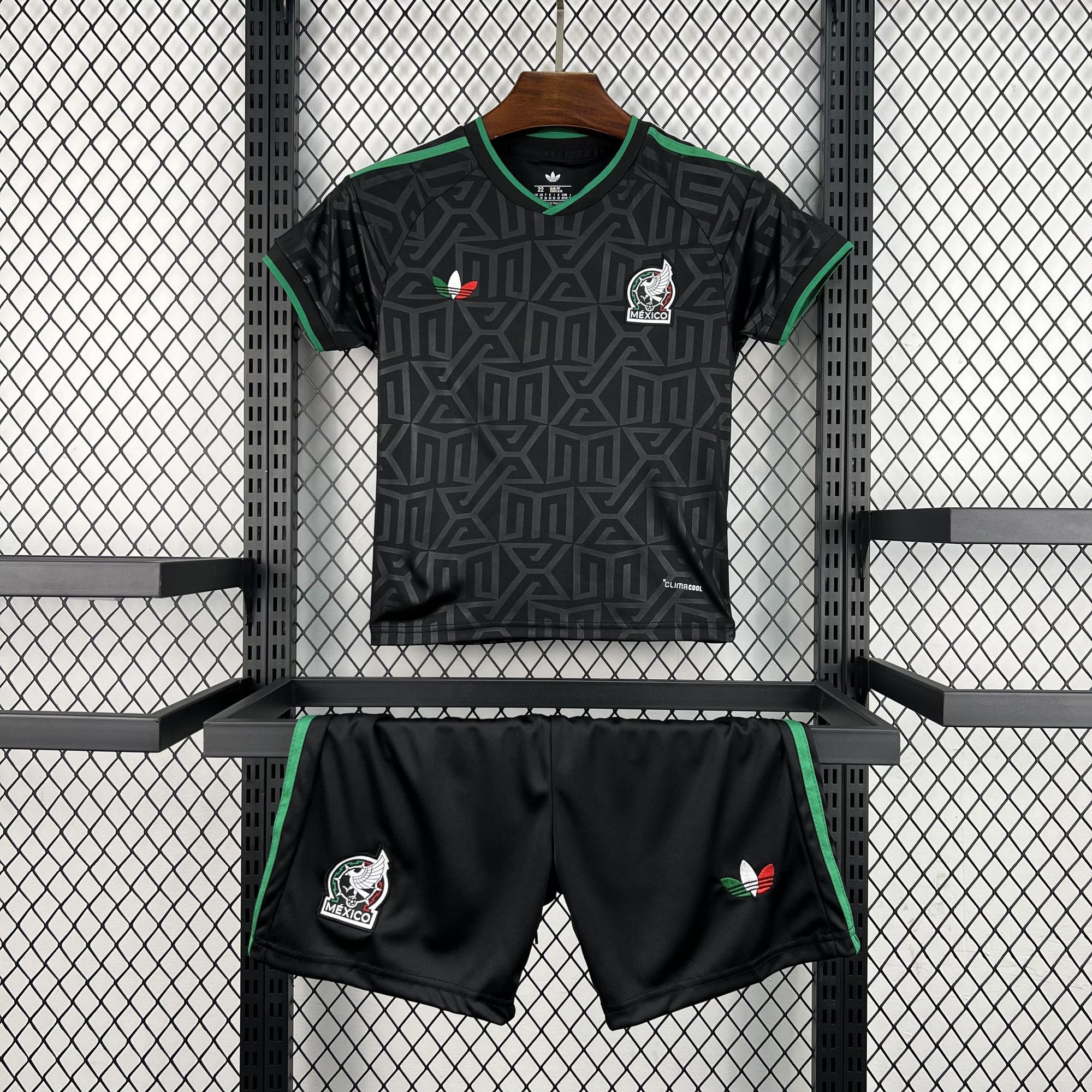 Kit Infantil México 2026 Third