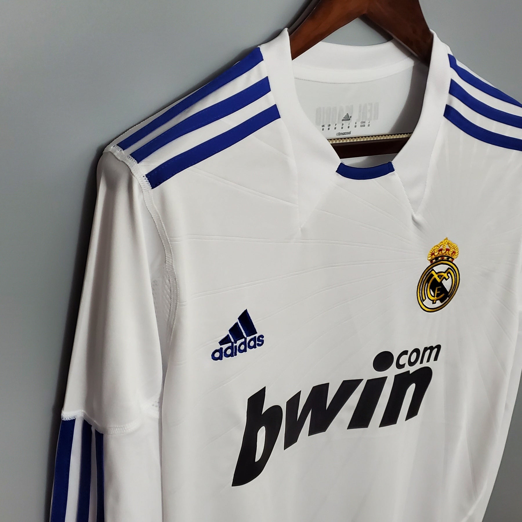 Camisa Real Madrid Titular 10/11 - Versão (Retrô) Manga Comprida