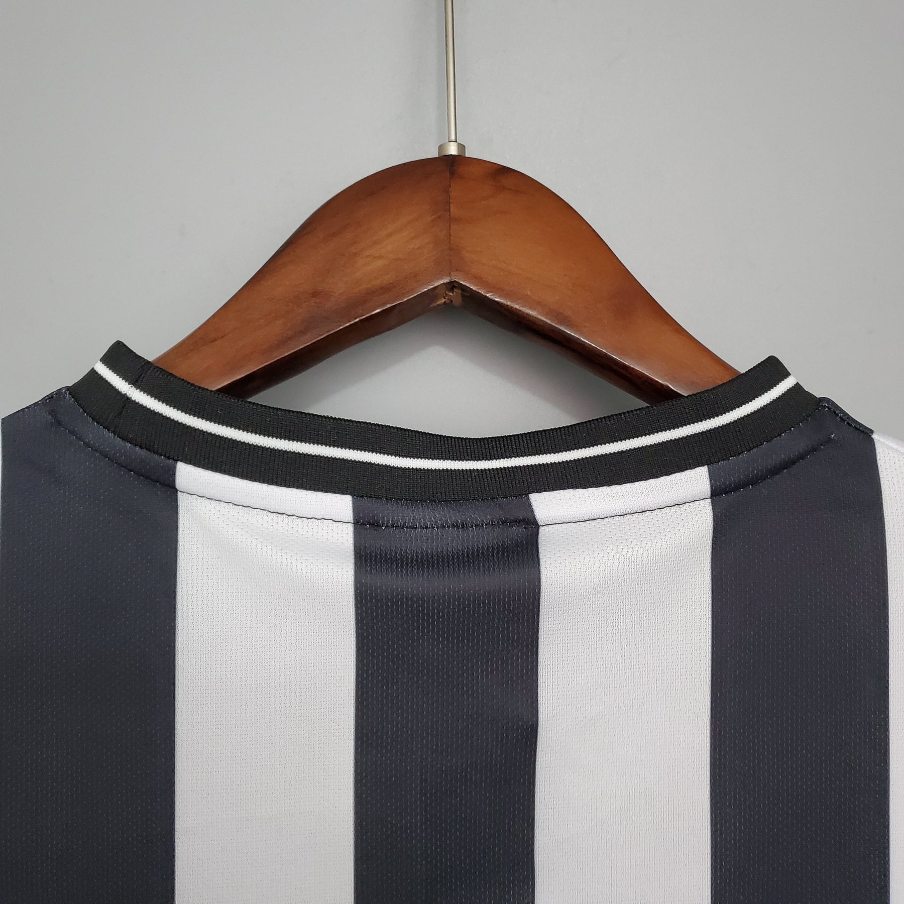 Camisa Newcastle Titular 97/99 - Versão (Retrô)