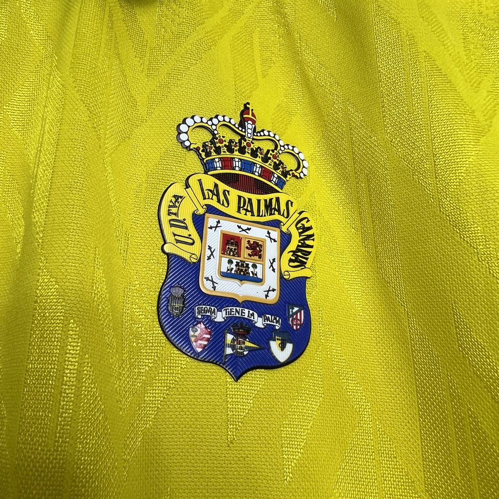Camisa Las Palmas Home 24/25 - (Torcedor) Masculina